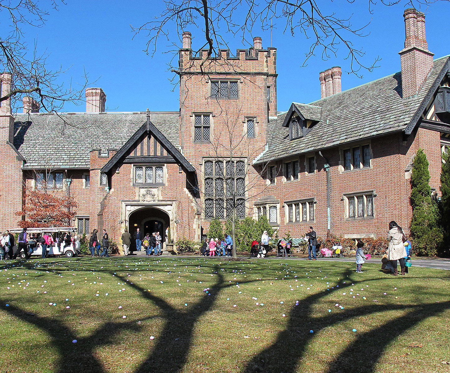 stan hywet hall gardens hosts its annual breakfast and