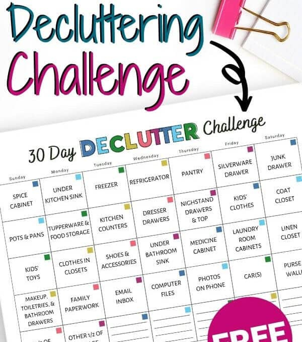 30 day decluttering challenge with printable calendar