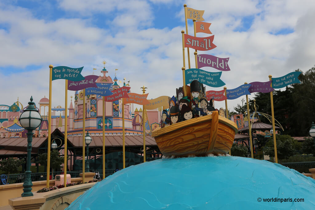 Disneyland Paris Crowd Calendar 2021 Best Tips World