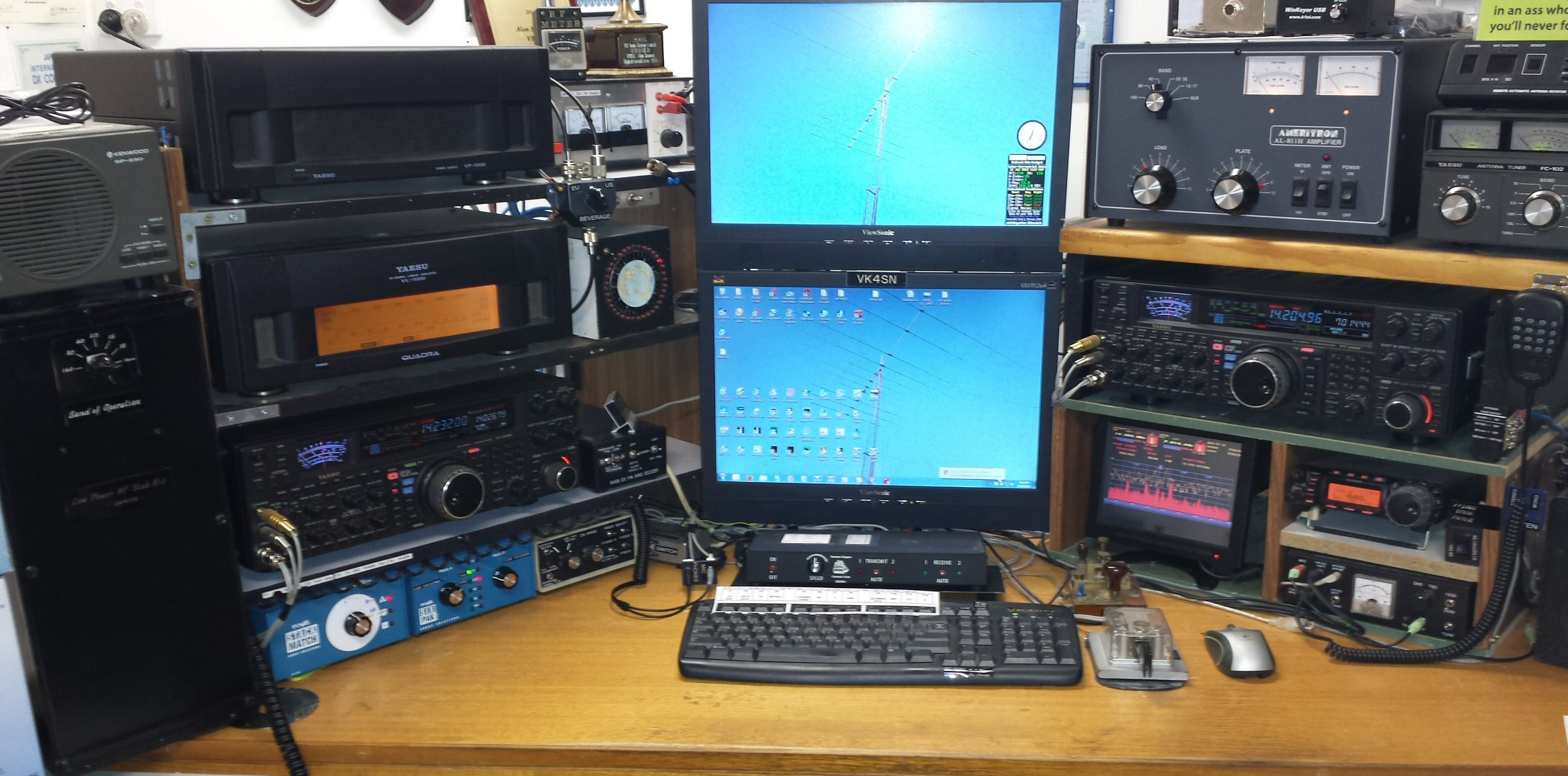 my shack vk4sn amateur radio station 1